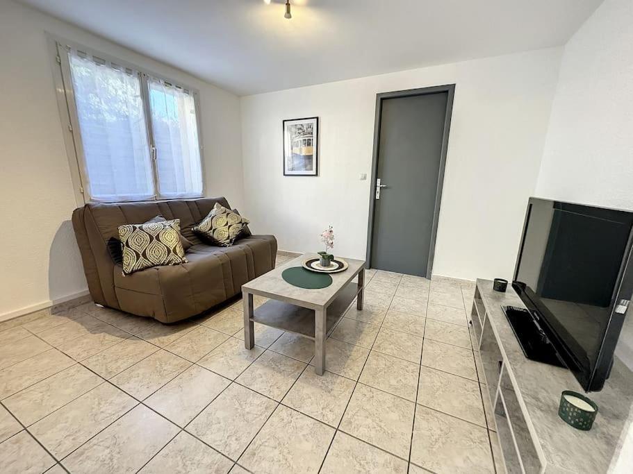 Spacieux T2 Tout Confort Tarbes Exterior photo